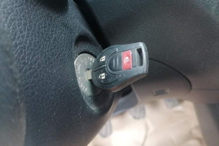 Used Nissan Tiida 2014 1.6L Manual Comfort Model Vehicle Key