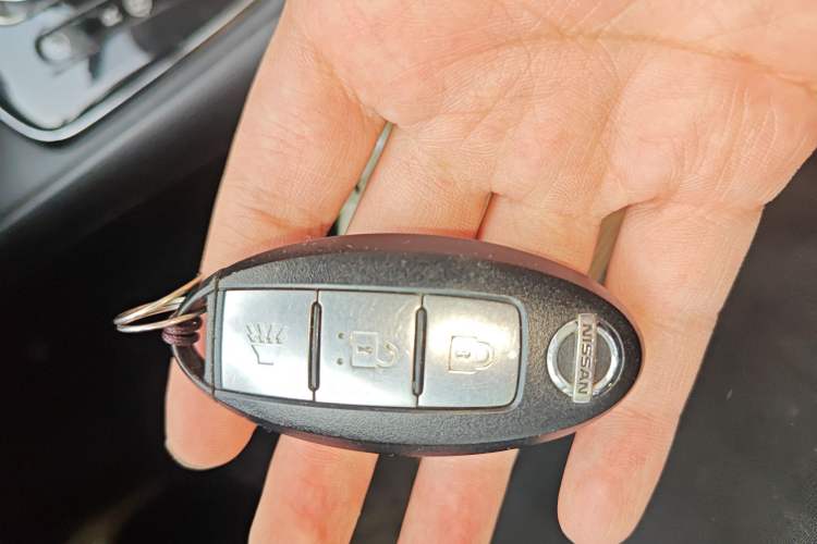 Used Nissan Tiida 2014 1.6L CVT Smart Model Vehicle Key