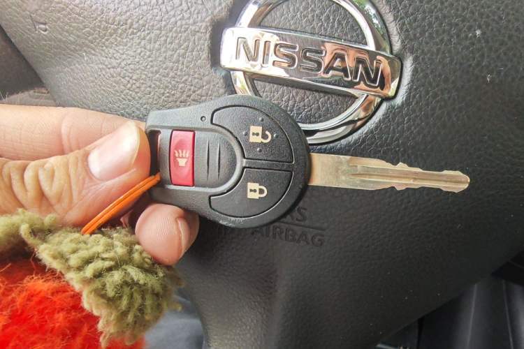 Used Nissan Tiida 2014 1.6L CVT Comfort Model Vehicle Key
