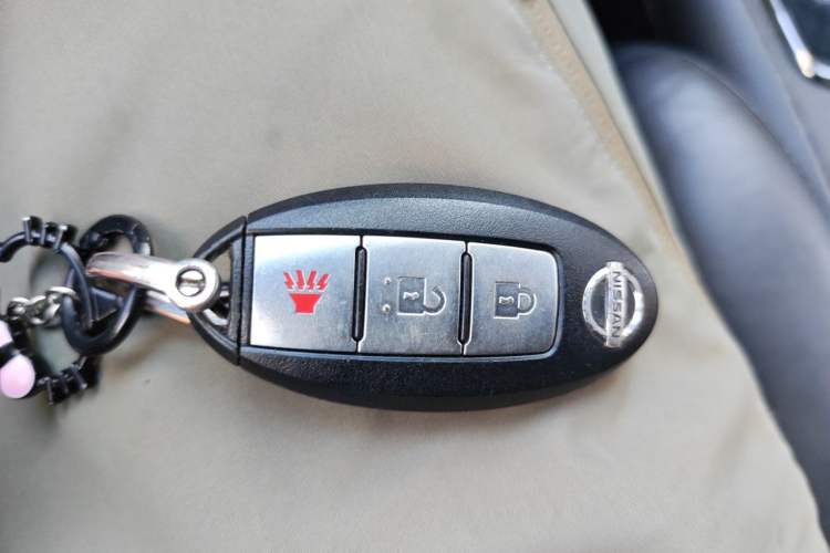 Used Nissan Tiida 2014 1.6L CVT Smart Model Vehicle Key