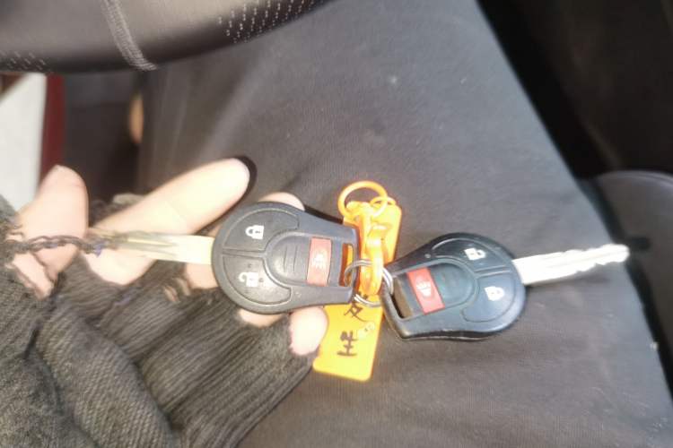 Used Nissan Tiida 2014 1.6L Manual Comfort Model Vehicle Key