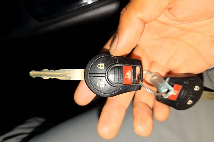 Used Nissan Tiida 2014 1.6L CVT Comfort Model Vehicle Key