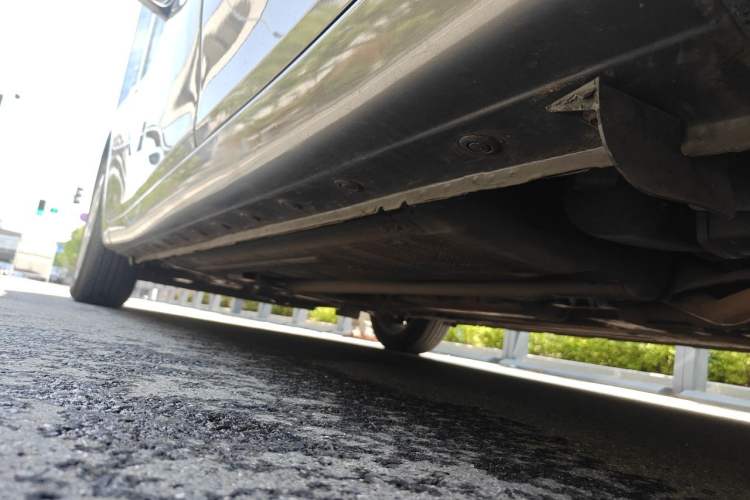 Used Nissan Tiida 2014 1.6L CVT Smart Model Chassis Rear Left