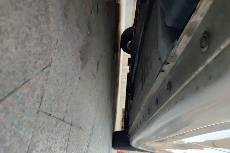 Used Nissan Tiida 2014 1.6L CVT Comfort Model Chassis Rear Right