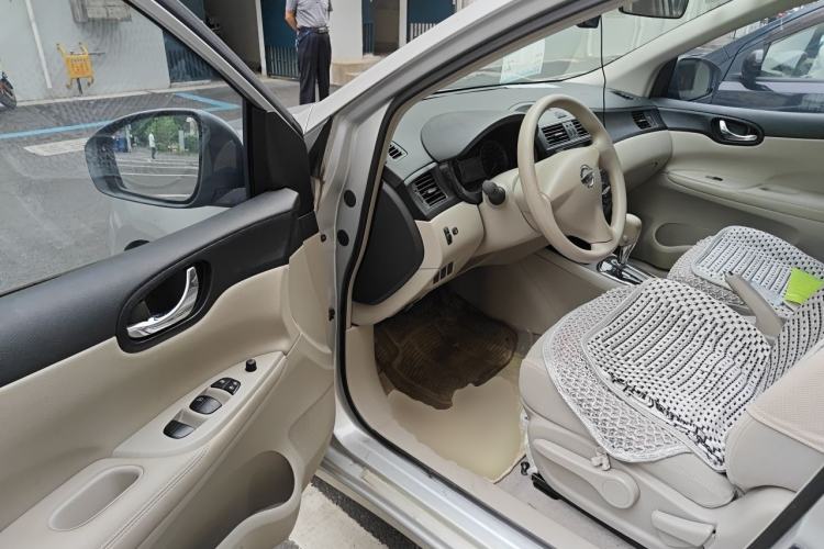 Used Nissan Tiida 2014 1.6L CVT Comfort Model Driver Seat