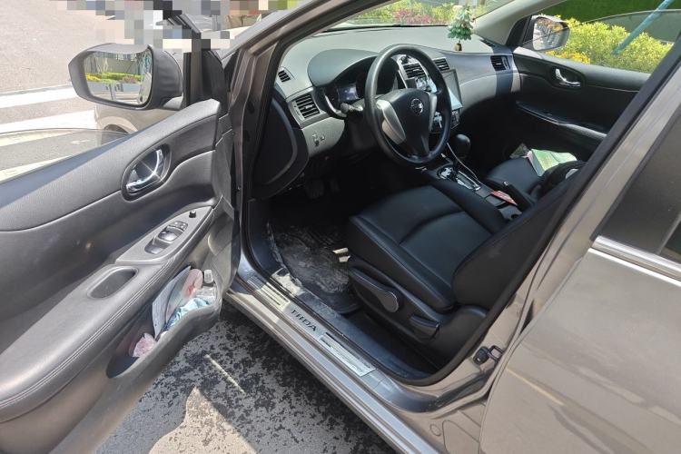 Used Nissan Tiida 2014 1.6L CVT Smart Model Driver Seat