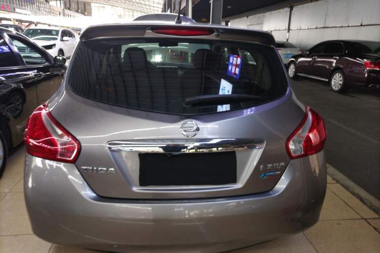 Used Nissan Tiida 2014 1.6L CVT Comfort Model Exterior 4