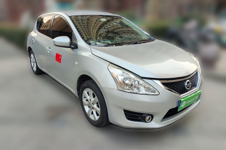 Used Nissan Tiida 2014 1.6L CVT Comfort Model Front Right 45 Deg