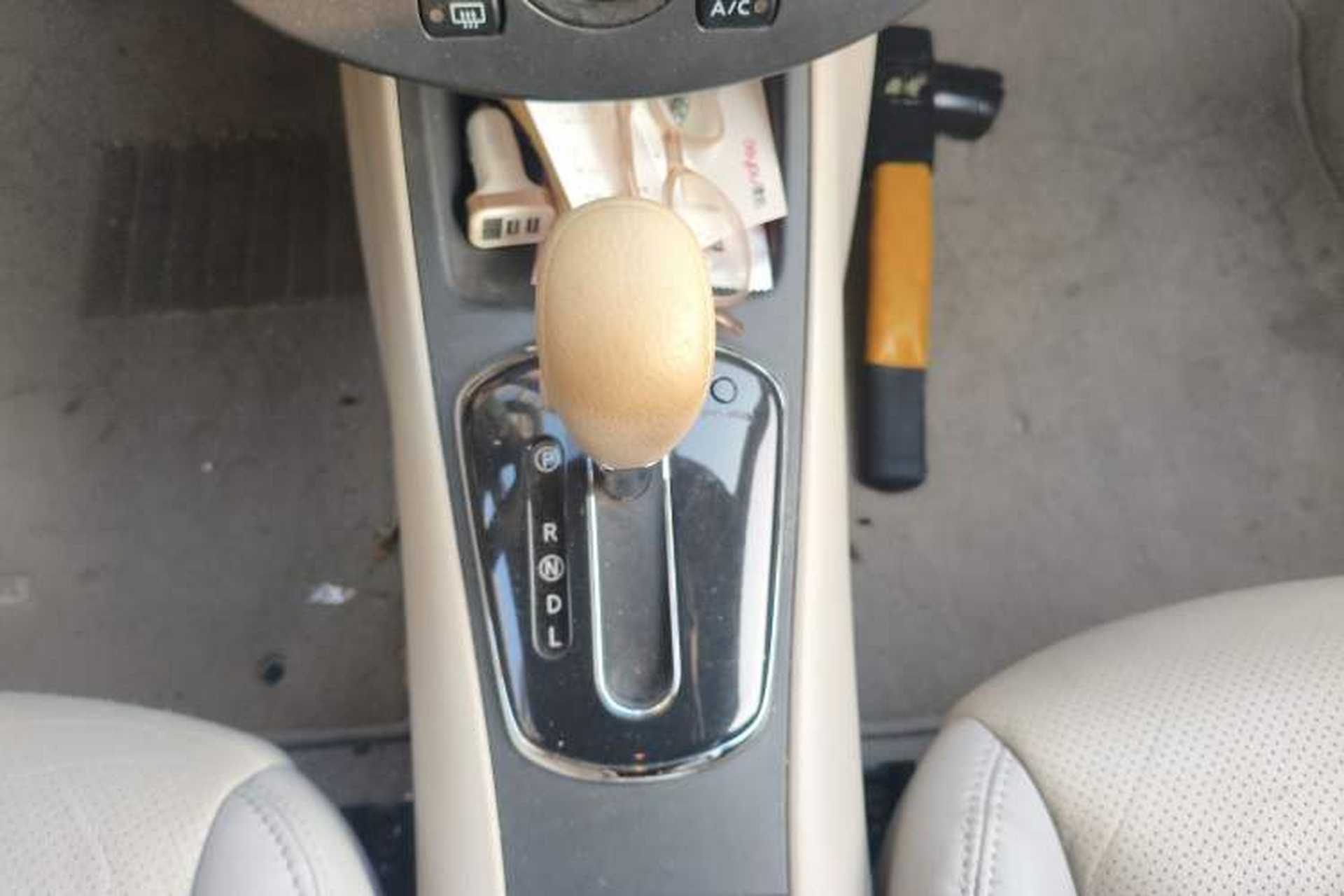 Used Nissan Tiida 2014 1.6L CVT Comfort Model Gear Lever
