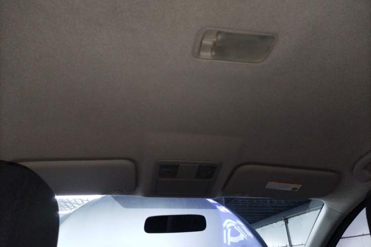 Used Nissan Tiida 2014 1.6L CVT Comfort Model Headliner