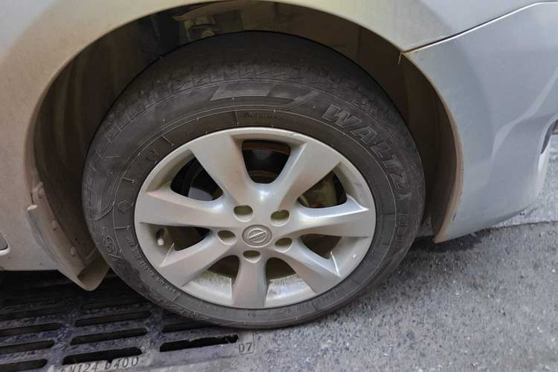 Used Nissan Tiida 2014 1.6L CVT Comfort Model Right Front Wheel Hub