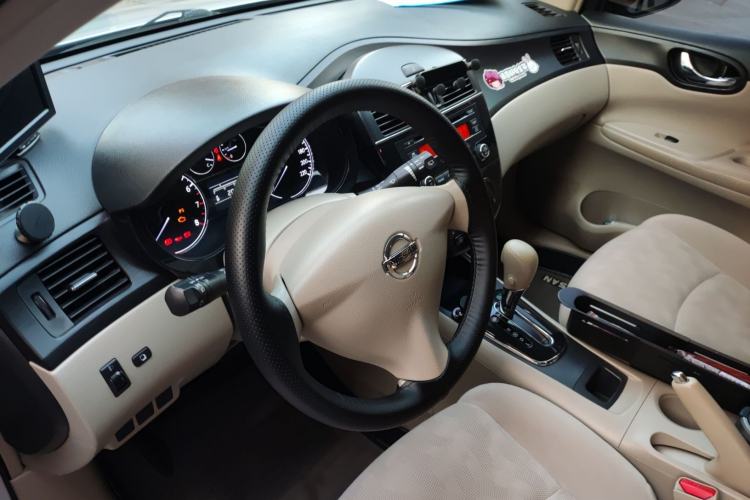 Used Nissan Tiida 2014 1.6L CVT Comfort Model Steering Wheel