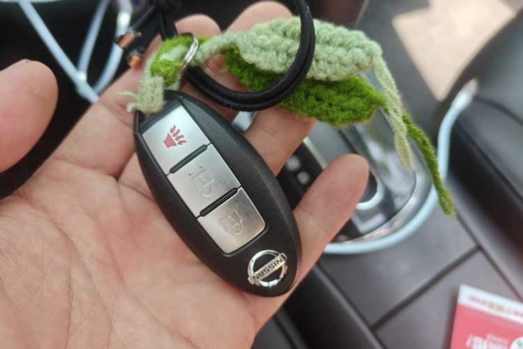 Used Nissan Tiida 2014 1.6L CVT Smart Model Vehicle Key
