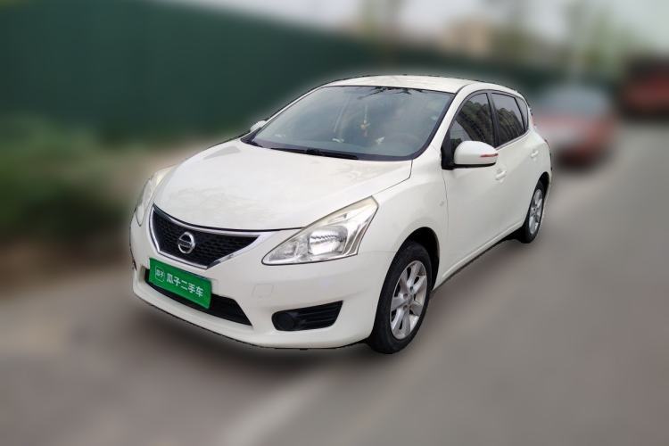 Used Nissan Tiida 2014 1.6L CVT Comfort Model Guazi used car, China used car export, Used car for sale, Used Nissan cars, Cheapest cars for sale