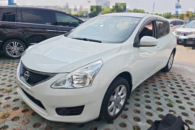 Ojetý Nissan Tiida 2014 1.6L CVT Comfort Model Guazi used car, China used car export, Used car for sale, Used cars, Cheapest cars for sale