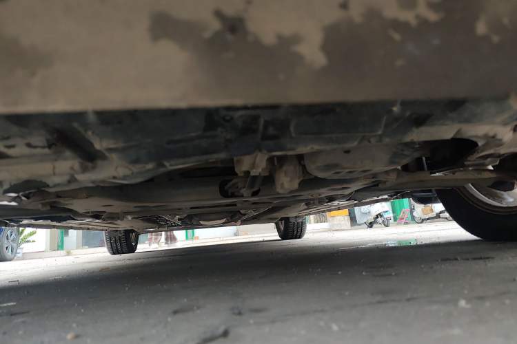 Used Nissan Tiida 2014 1.6L CVT Smart Model Chassis Front