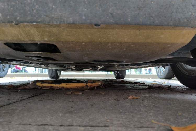 Used Nissan Tiida 2014 1.6L CVT Comfort Model Chassis Front