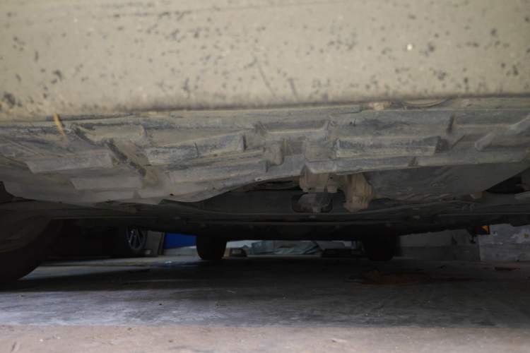 Used Nissan Tiida 2014 1.6L CVT Comfort Model Chassis Front