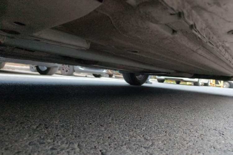 Used Nissan Tiida 2014 1.6L CVT Comfort Model Chassis Front Left
