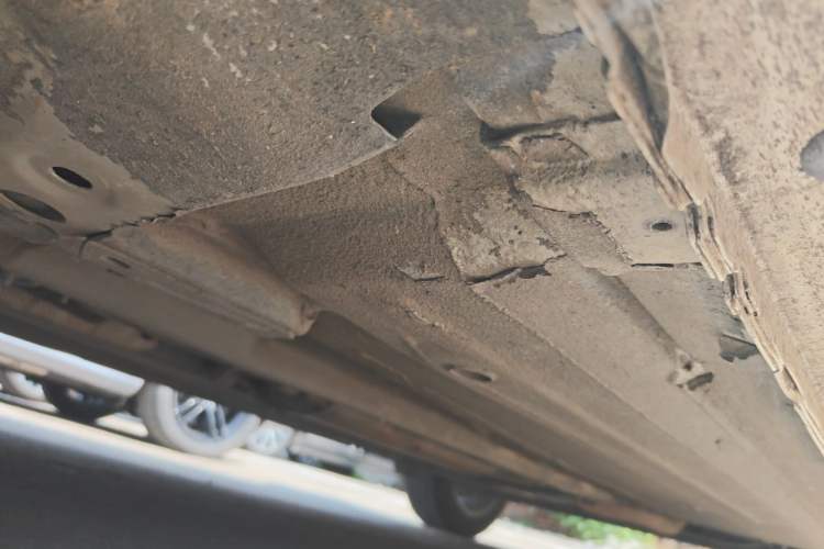 Used Nissan Tiida 2014 1.6L CVT Smart Model Chassis Front Left