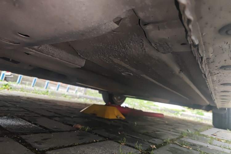 Used Nissan Tiida 2014 1.6L CVT Smart Model Chassis Front Left