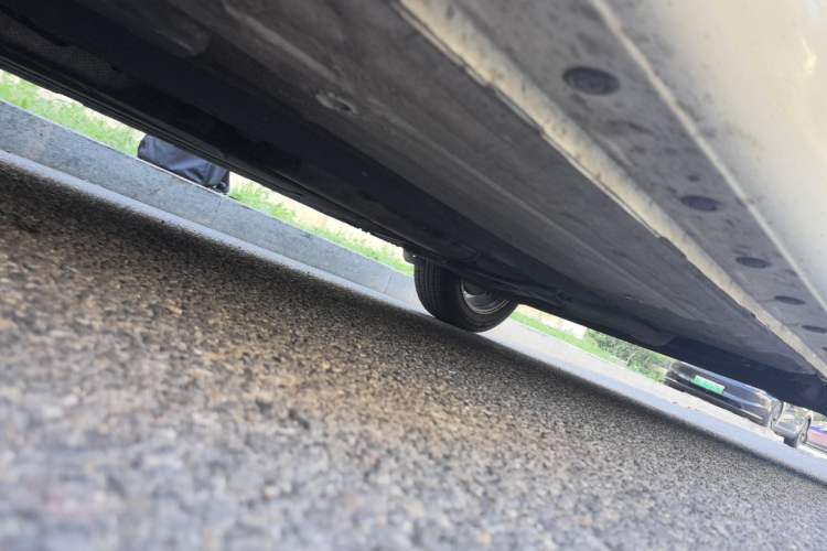 Used Nissan Tiida 2014 1.6L CVT Comfort Model Chassis Front Left