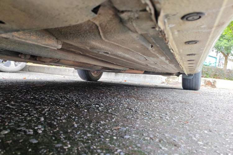 Used Nissan Tiida 2014 1.6L CVT Comfort Model Chassis Front Left