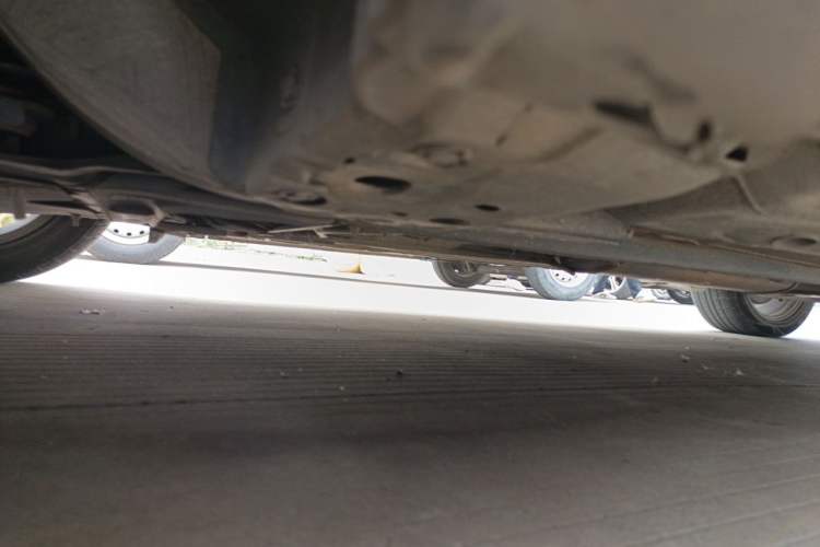 Used Nissan Tiida 2014 1.6L CVT Comfort Model Chassis Front Left