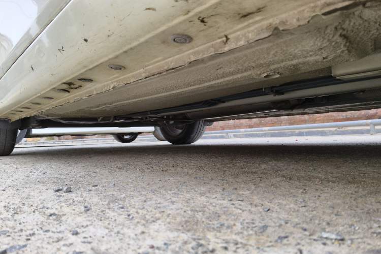 Used Nissan Tiida 2014 1.6L CVT Smart Model Chassis Front Right