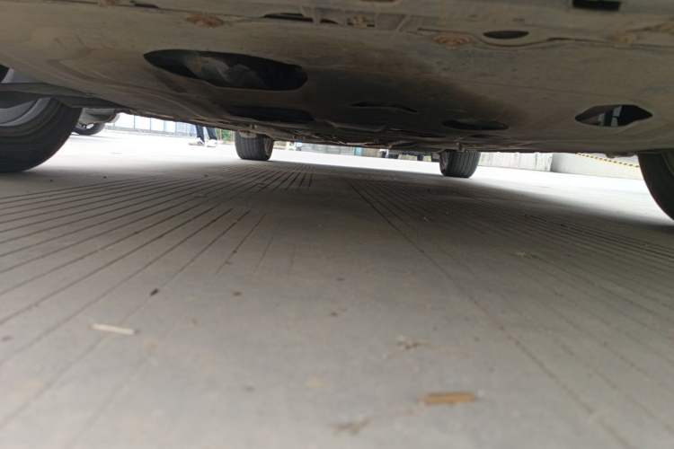 Used Nissan Tiida 2014 1.6L CVT Comfort Model Chassis Front