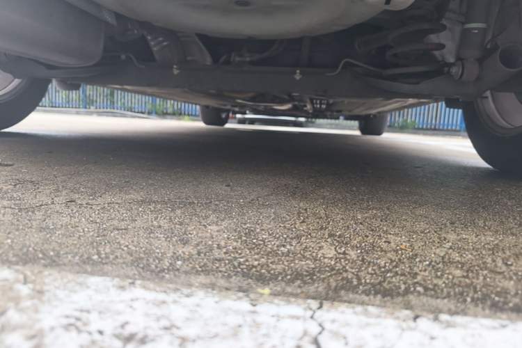 Used Nissan Tiida 2014 1.6L CVT Smart Model Chassis Rear