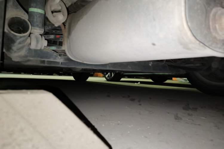 Used Nissan Tiida 2014 1.6L CVT Smart Model Chassis Rear Left