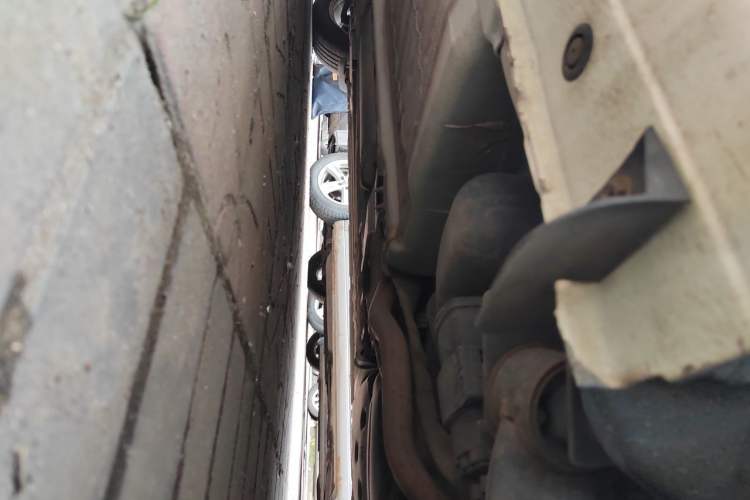 Used Nissan Tiida 2014 1.6L CVT Comfort Model Chassis Rear Left