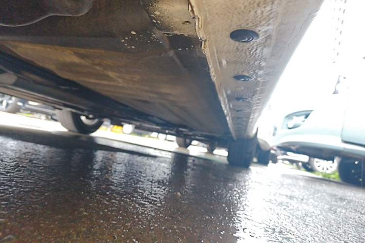 Used Nissan Tiida 2014 1.6L Manual Comfort Model Chassis Rear Right