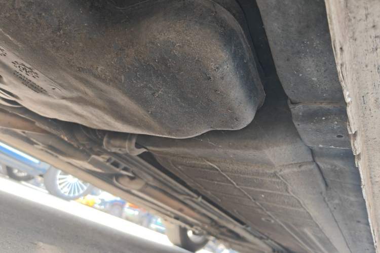 Used Nissan Tiida 2014 1.6L CVT Smart Model Chassis Rear Right