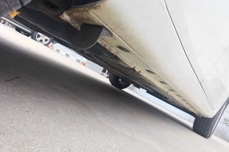 Used Nissan Tiida 2014 1.6L CVT Smart Model Chassis Rear Right