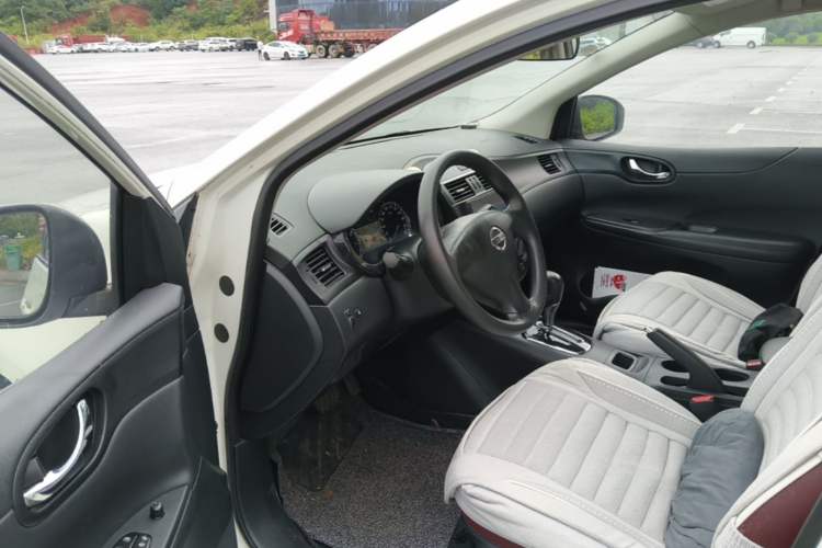 Used Nissan Tiida 2014 1.6L CVT Comfort Model Driver Seat