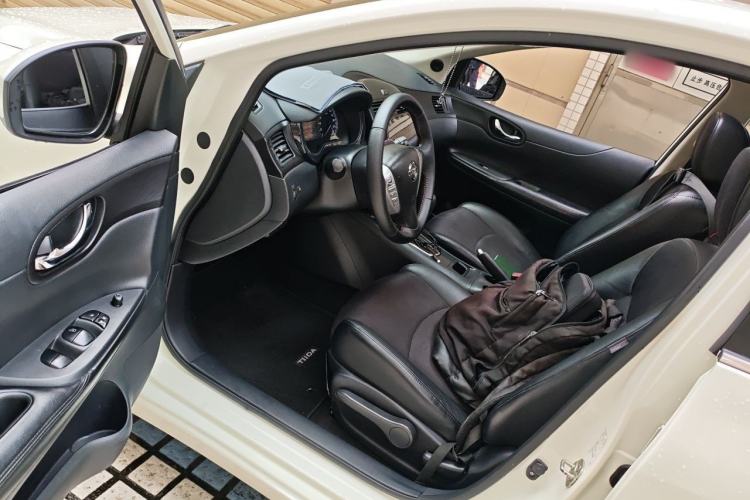 Used Nissan Tiida 2014 1.6L CVT Smart Model Driver Seat