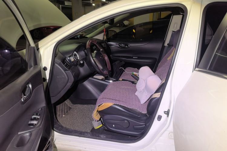Used Nissan Tiida 2014 1.6L CVT Smart Model Driver Seat
