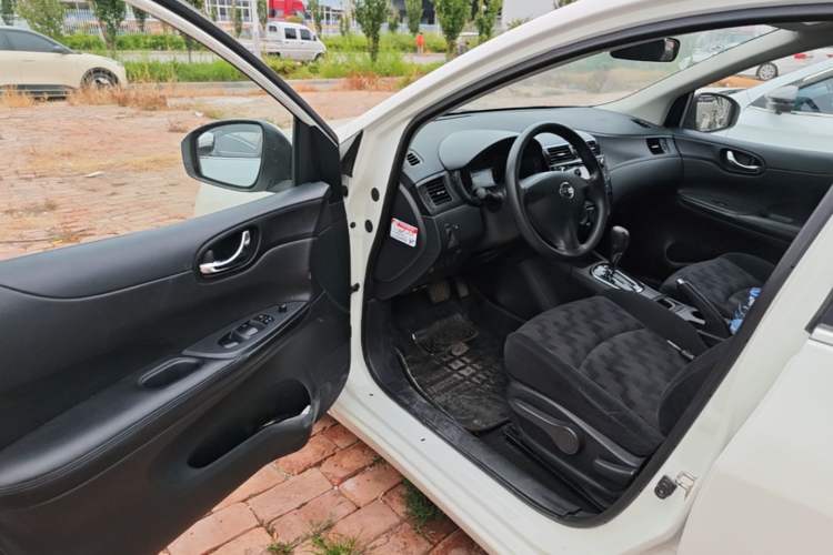 Used Nissan Tiida 2014 1.6L CVT Comfort Model Driver Seat