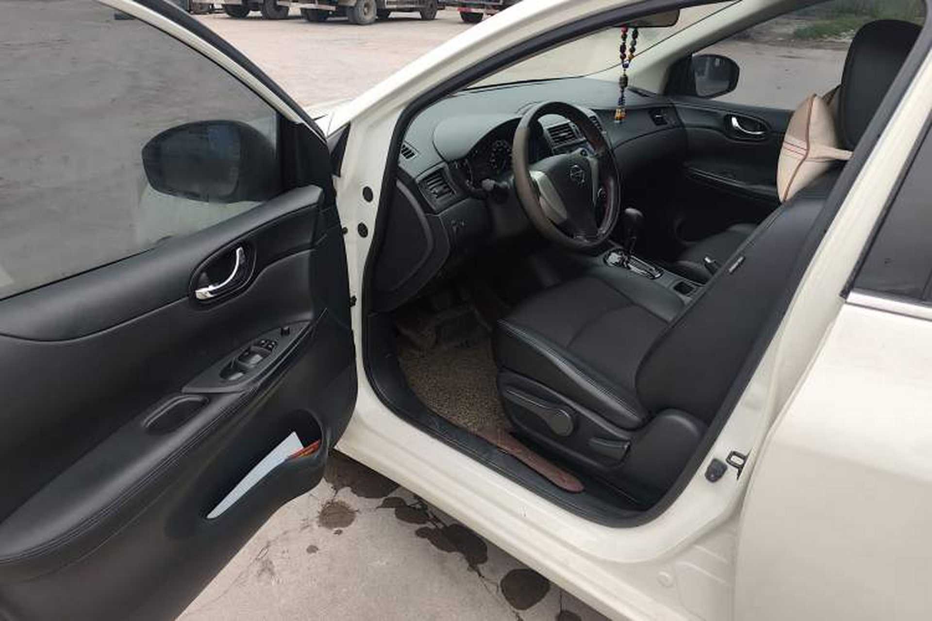 Used Nissan Tiida 2014 1.6L CVT Smart Model Driver Seat