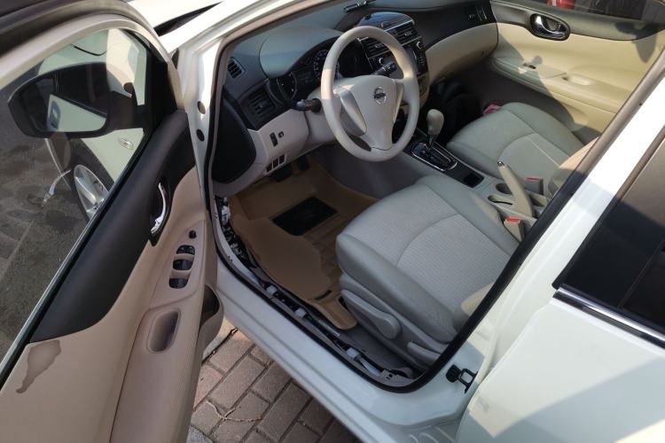 Used Nissan Tiida 2014 1.6L CVT Smart Model Driver Seat