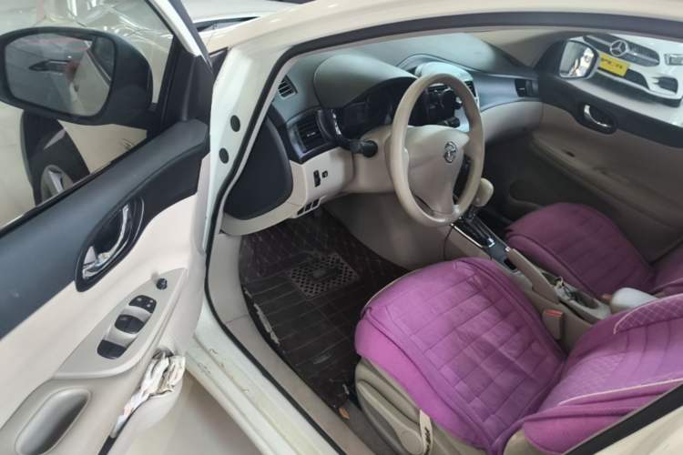 Used Nissan Tiida 2014 1.6L CVT Comfort Model Driver Seat