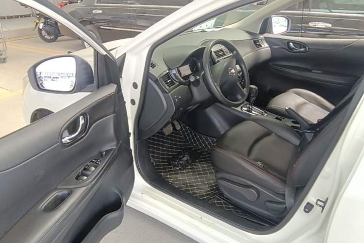 Used Nissan Tiida 2014 1.6L CVT Comfort Model Driver Seat