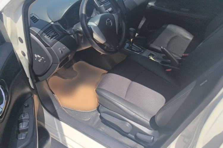 Used Nissan Tiida 2014 1.6L CVT Smart Model Driver Seat