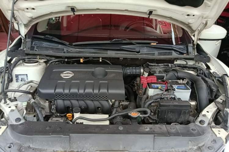 Used Nissan Tiida 2014 1.6L CVT Cool Cafe Edition Engine Bay
