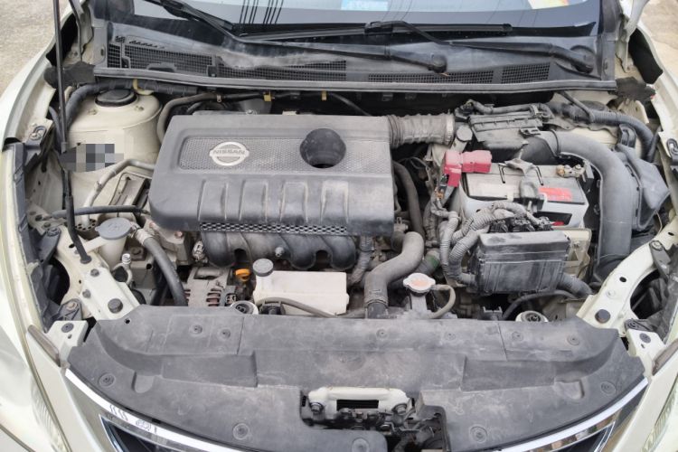 Used Nissan Tiida 2014 1.6L CVT Smart Model Engine Bay