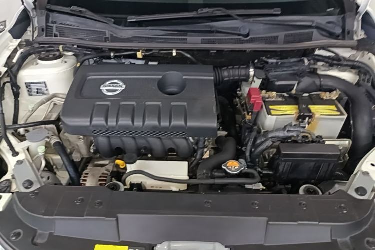 Used Nissan Tiida 2014 1.6L CVT Smart Model Engine Bay