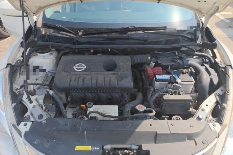 Used Nissan Tiida 2014 1.6L CVT Smart Model Engine Bay