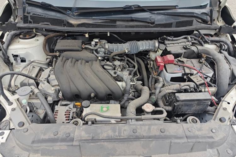 Used Nissan Tiida 2014 1.6L Manual Comfort Model Engine Bay